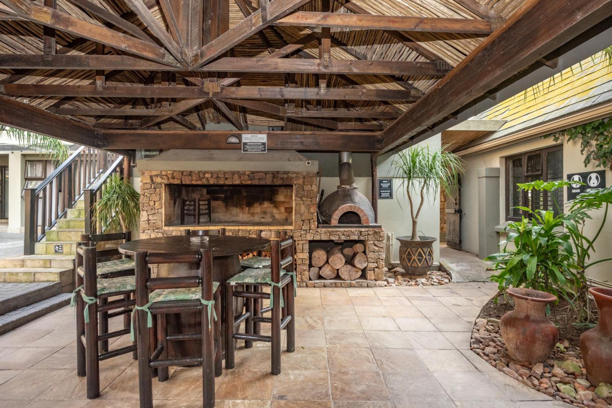 פורט אליזבת' Onse Khaya Lodging And Conferencing מראה חיצוני תמונה